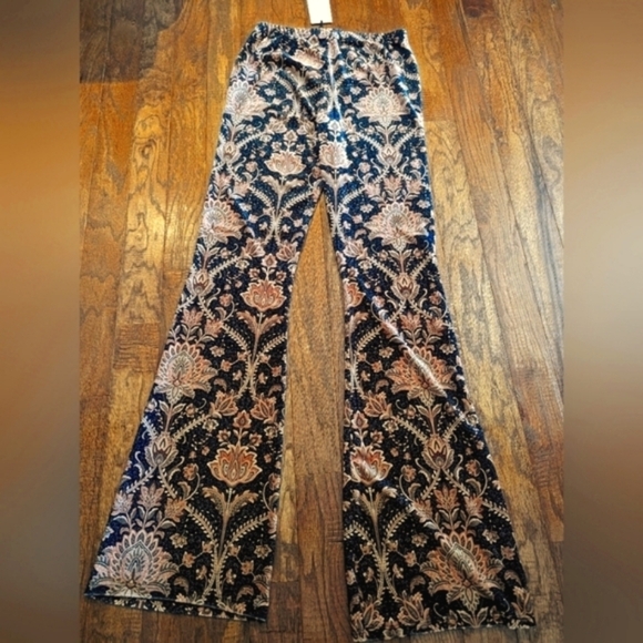 Flare Velvet print pants black & coral Euro size XXL fit M/L - Picture 3 of 12